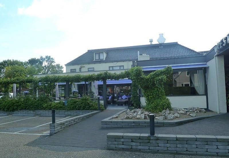 Van Der Valk Hotel Hardegarijp - Leeuwarden Exterior foto